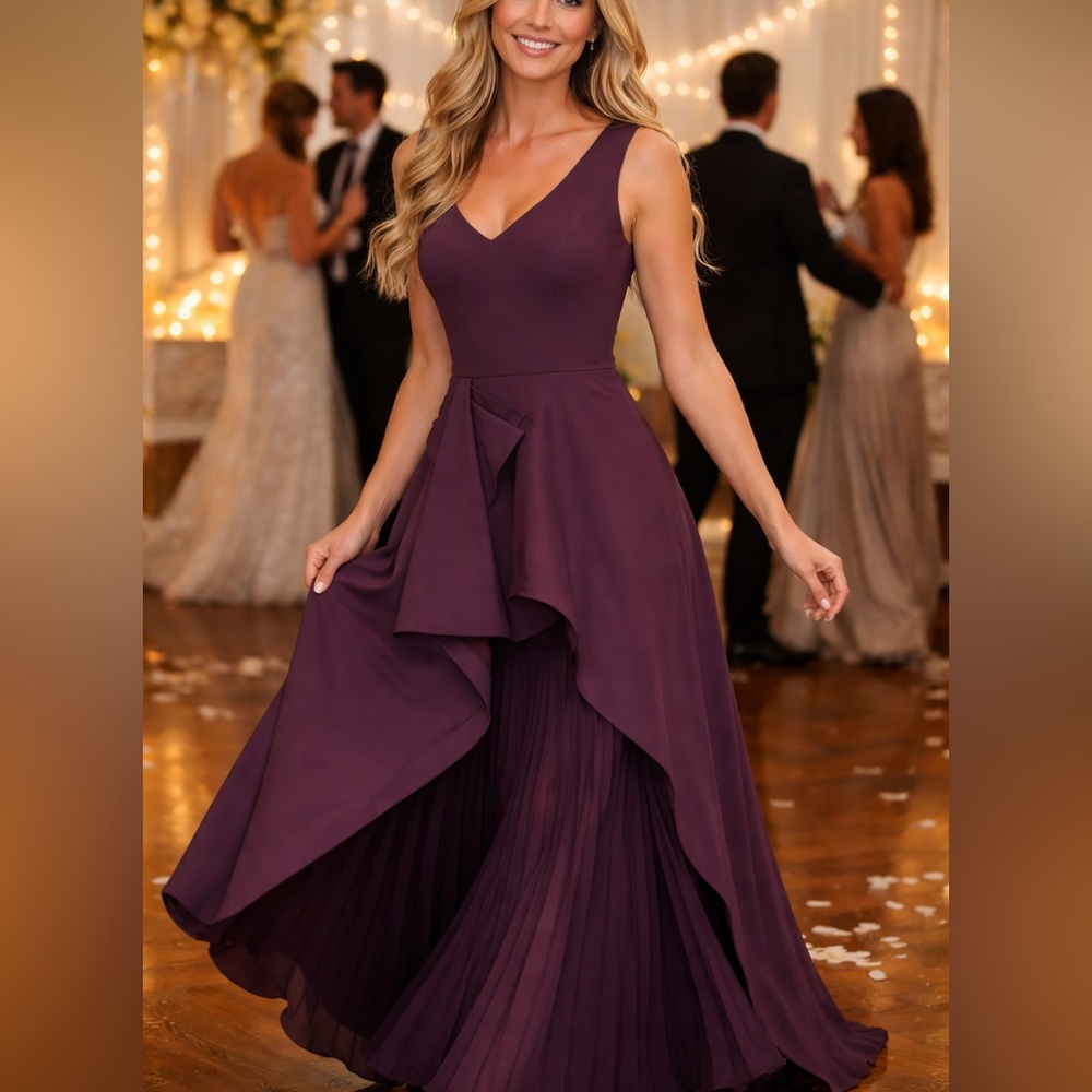 KAY UNGER aster gown in fig pleated NWT 6